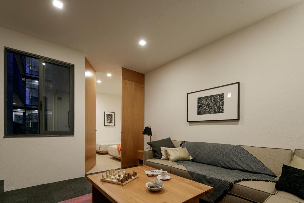 גואדלחארה Suites Everness מראה חיצוני תמונה